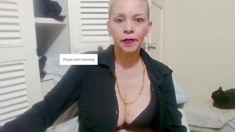 Snapshot of barbiemature chatting on September 11, 4:46 am barbiemature online show from September 11, 4:46 am