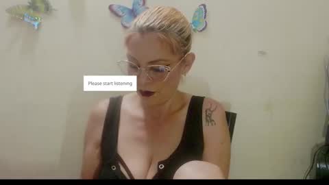 Snapshot of barbiemature chatting on September 19, 10:42 pm barbiemature online show from September 19, 10:42 pm