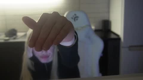 barbinsss online show from December 25, 9:22 pm