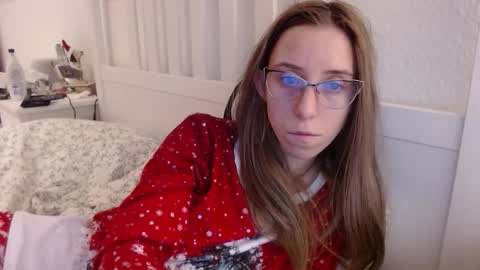 Lena online show from December 22, 9:12 am