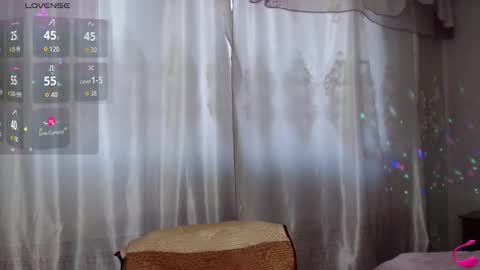 Lara online show from October 28, 4:51 am