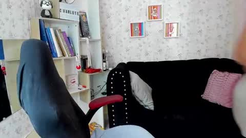 Charlote online show from September 16, 1:08 pm