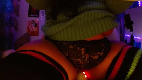 Snapshot of bbw_sexykitten chatting on December 14, 10:13 am Welcome  I am Kitty PVT is open Please Make me Cum    ON MOST DAYS AFTER 12PM EASTERN TIME schedule below online show from December 14, 10:13 am