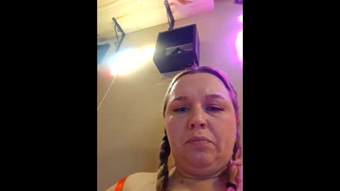 bbwslutclaire online show from December 16, 8:37 pm