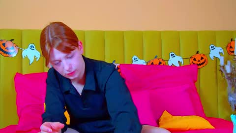 Beatrice online show from October 25, 7:21 pm