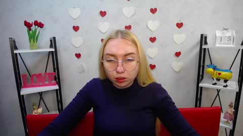 Snapshot of beatriceflyy chatting on December 14, 4:30 pm BeatriceFlyy online show from December 14, 4:30 pm