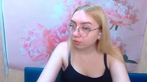 Snapshot of beatriceflyy chatting on September 9, 5:29 am BeatriceFlyy online show from September 9, 5:29 am