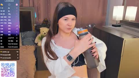 Beatrix or Triss3 online show from October 3, 7:24 am