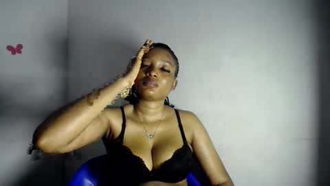 moanna online show from March 13, 9:27 pm