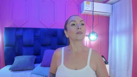 Chantall online show from October 7, 11:36 am