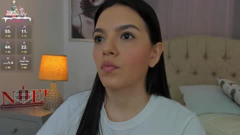 Ariana Reyes online show from December 15, 12:32 pm