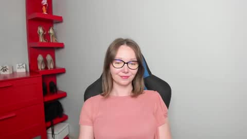 Zoe online show from May 22, 6:44 am