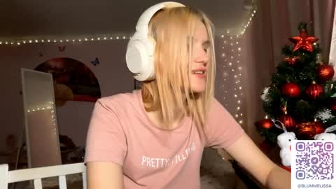 Melissa online show from December 17, 1:59 pm