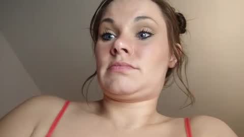 Snapshot of becky2994 chatting on October 16, 9:34 am BECKY BOO  online show from October 16, 9:34 am