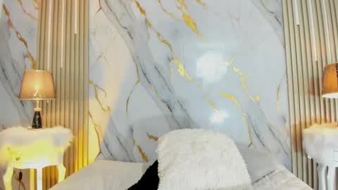 B E C K Y online show from November 28, 2:31 pm