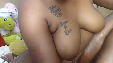 beencee2 online show from February 27, 2:10 am