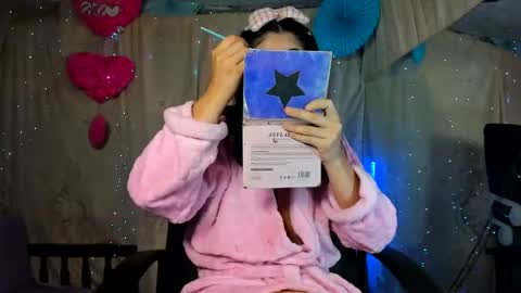 modelo independiente online show from February 26, 12:09 am