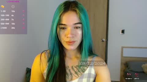   online show from December 3, 10:59 am