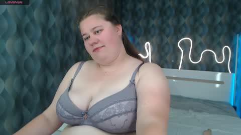bella_blvack online show from May 25, 5:56 pm
