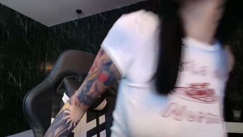 BELLA CLARCK online show from September 27, 3:14 am