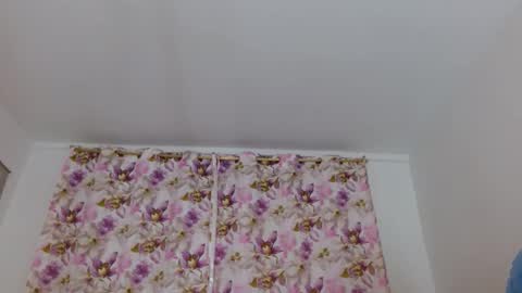 bella_gentle online show from January 10, 10:20 am