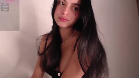 Snapshot of bella_musee chatting on February 28, 1:15 am   online show from February 28, 1:15 am