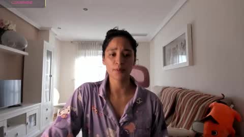 bella_pocahontas3 online show from November 30, 1:59 pm