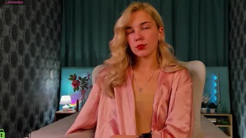 Bella online show from September 15, 12:08 am