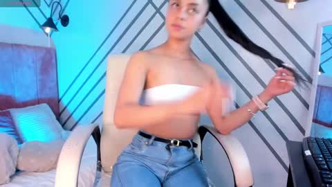 BELLA online show from March 7, 1:29 pm