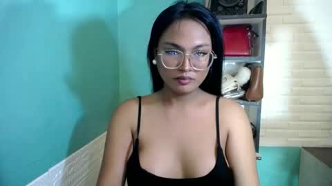 Bella  online show from April 1, 11:22 am