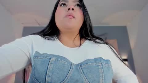 bellaboobs_ online show from November 23, 7:04 pm