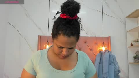 bellaeclipse online show from June 14, 12:49 pm