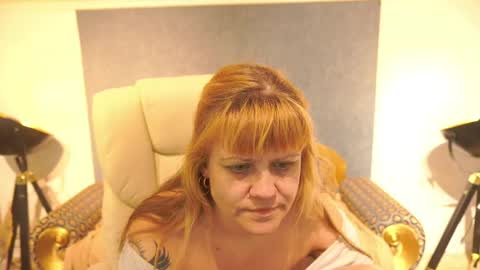 Bella online show from May 13, 5:51 pm
