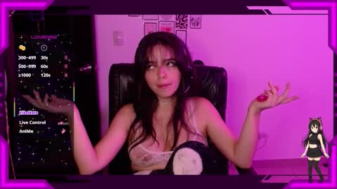 Snapshot of bellamoteluna chatting on October 22, 3:22 am Bella Monteluna online show from October 22, 3:22 am