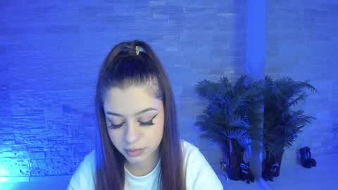 BellaNoir  online show from November 25, 5:53 am