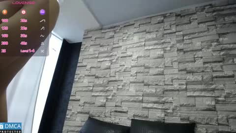   online show from February 18, 4:16 pm