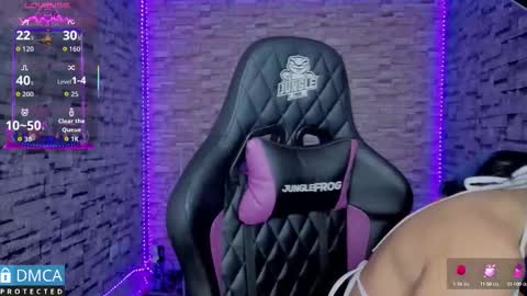   online show from September 26, 10:18 pm