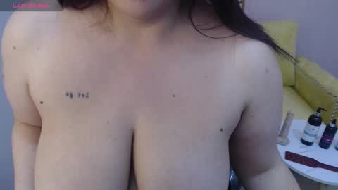 Bella online show from October 18, 5:15 pm