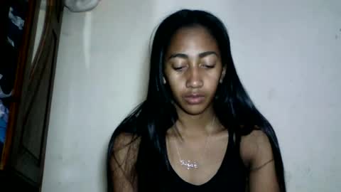 belle_annah online show from July 27, 3:14 am