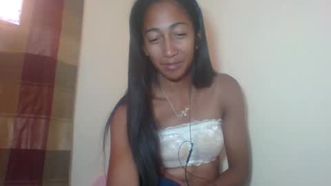 belle_annah online show from April 23, 4:09 am