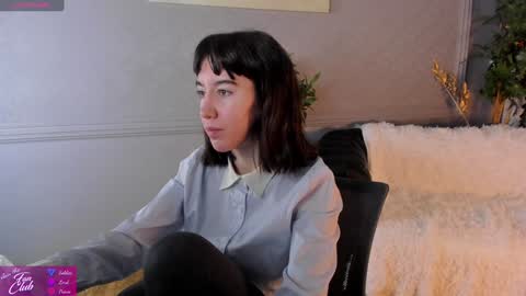 Bella online show from January 2, 10:16 am