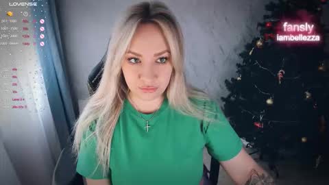 Your Annabelle Wolf  online show from January 11, 11:04 am