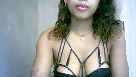 bellibellah online show from February 23, 6:25 am