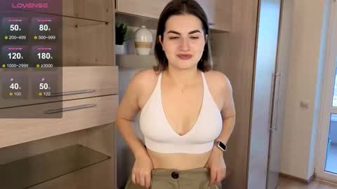 Snapshot of bernice_knight chatting on October 3, 2:11 pm Maria online show from October 3, 2:11 pm