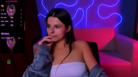 Alma online show from October 5, 7:30 pm