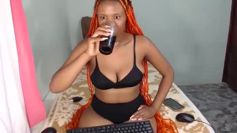 bestlia online show from January 9, 7:18 pm