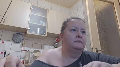 bethnorth online show from February 27, 3:50 am