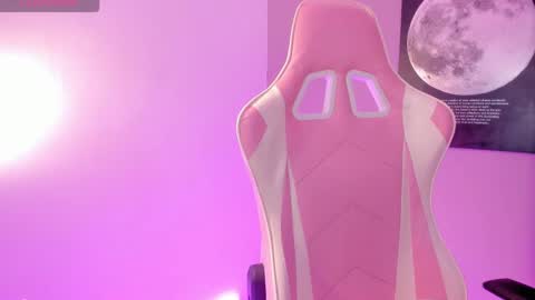 BETSY online show from October 8, 9:19 pm