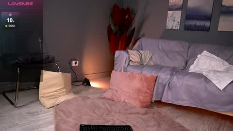 Betty online show from December 31, 5:00 am