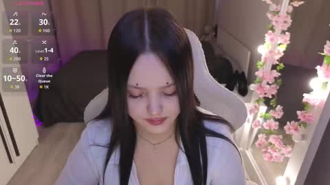 Betty online show from February 3, 2:00 pm